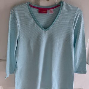 Liz Lange Maternity V-Neck, Small, NWT